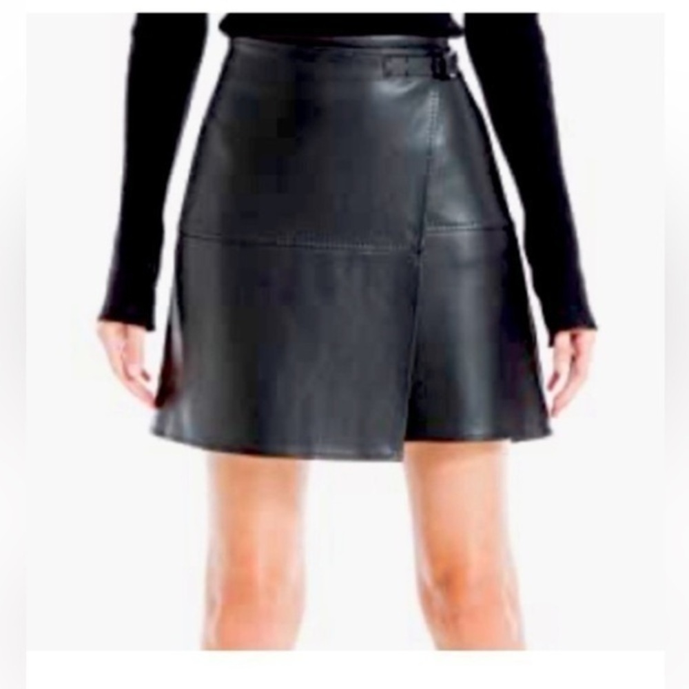 Max Studio Faux Leather Wrap Skirt Size Large